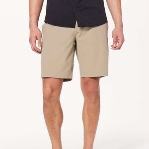 Lululemon Commission Slim ABC Warpstreme Shorts 9”Men’s Size 28